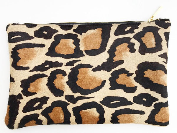 The CHLOEE OVERSIZED Clutch